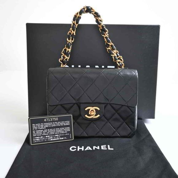 Chanel Lambskin Matelasse Chain Handbag Black - Picture 3 of 9